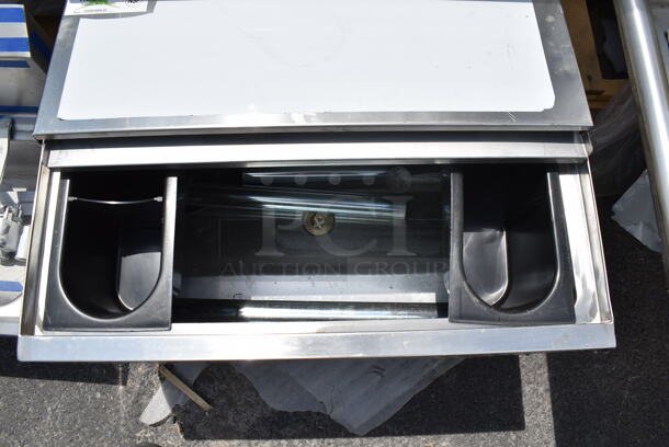 BRAND NEW SCRATCH AND DENT! Regency 600IB1824  18" x 24" Underbar Ice Bin w/ Lid - 77 lb. - Image 3 of 7