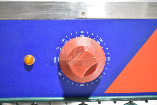 2016 Ampto MPE Stainless Steel Commercial Countertop Electric Powered Single Burner Hot Plate Range. 120 Volts, 1 Phase.  - Image 3 of 4