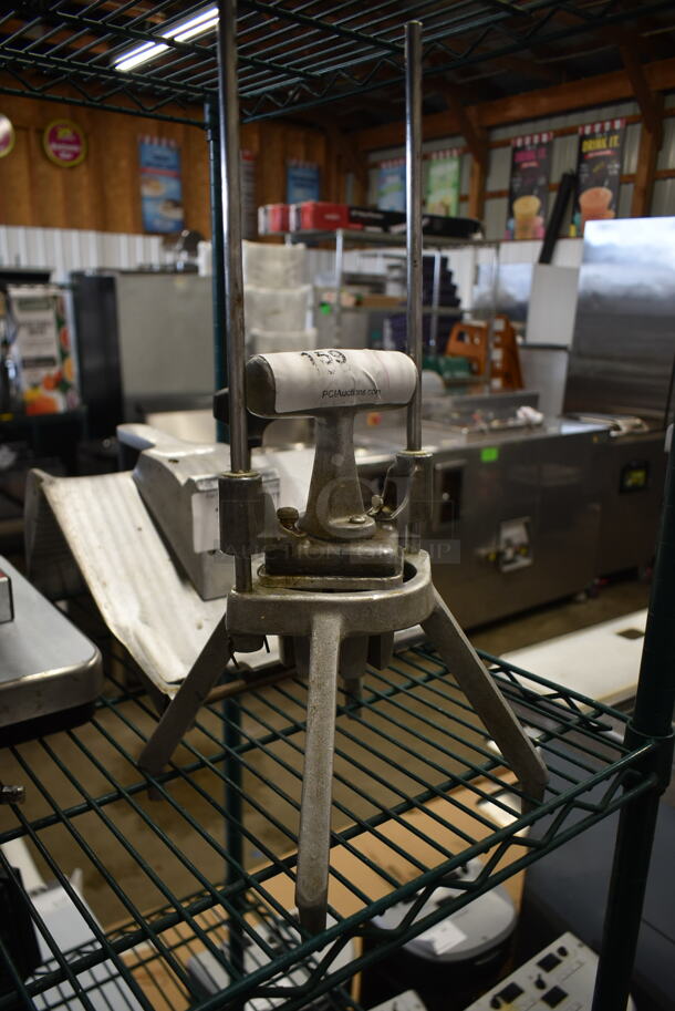 Metal Commercial Wedger. - Image 2 of 3