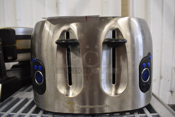 Hamilton Beach Metal Countertop 4 Slot Toaster. 120 Volts, 1 Phase. 11x11.5x8 - Image 3 of 5