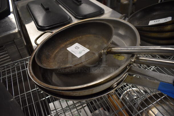 4 Various Skillets. Includes 28x15x3. 4 Times Your Bid! - Image 2 of 3