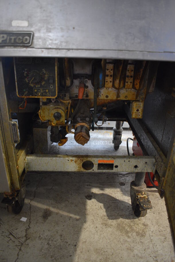 Pitco Frialator Model SG18 Stainless Steel Commercial Natural Gas Powered 2 Bay Deep Fat Fryer w/ Left Side Dumping Station on Commercial Casters. 140,000 BTU. 59x34x47 - Image 5 of 8