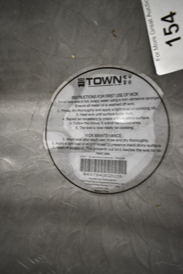 7 BRAND NEW SCRATCH AND DENT! Town 34720 20" Hand Hammered Cantonese Wok. 7 Times Your Bid! - Image 3 of 3
