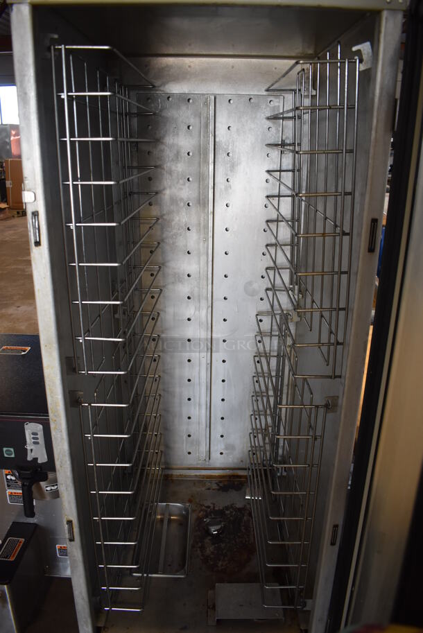 Metro CM2000 Metal Commercial Warming Holding Cabinet on Commercial Casters. 24.5x33x69.5. Cannot Test Due To Plug Style - Image 5 of 5