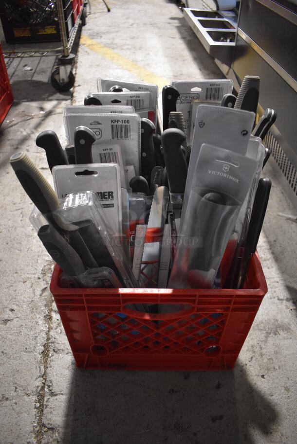 ALL ONE MONEY! Crate of Various BRAND NEW Items Including Knives - Image 7 of 8