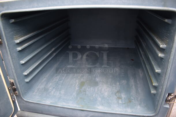 Cambro Blue Poly Insulated 2 Half Size Door Portable Cabinet on Commercial Casters. 25x32x42 - Image 6 of 8