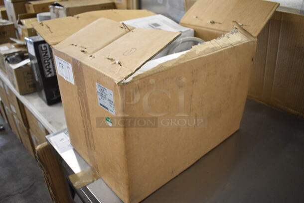 BRAND NEW IN BOX! Electrolux Model DGR-10 Stainless Steel Commercial Countertop Panini Press. 120 Volts, 1 Phase. - Image 6 of 6