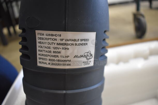 BRAND NEW SCRATCH AND DENT! AvaMix 928IBHD18 Stainless Steel Commercial 18" Shaft Immersion Blender. 120 Volts, 1 Phase. Tested and Working! - Image 4 of 7