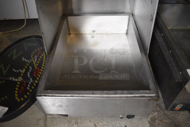 APW Wyott Stainless Steel Commercial Countertop Dumping Station. 17x23x24. Tested and Working! - Image 3 of 4