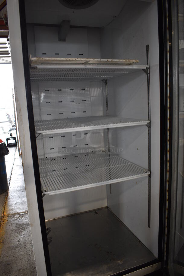 Migali Model C-23RM-HC Metal Commercial Single Door Reach In Cooler Merchandiser w/ Poly Coated Racks on Commercial Casters. 115 Volts, 1 Phase. 26x31x81. Tested and Working! - Image 3 of 5