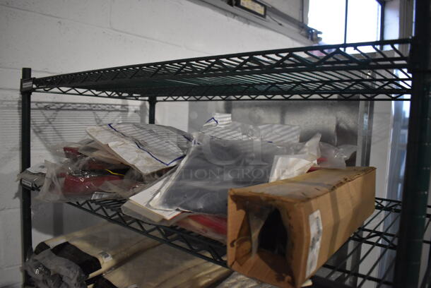 ALL ONE MONEY! Tier Lot of Various BRAND NEW Items Including Oven Mitts - Image 4 of 5