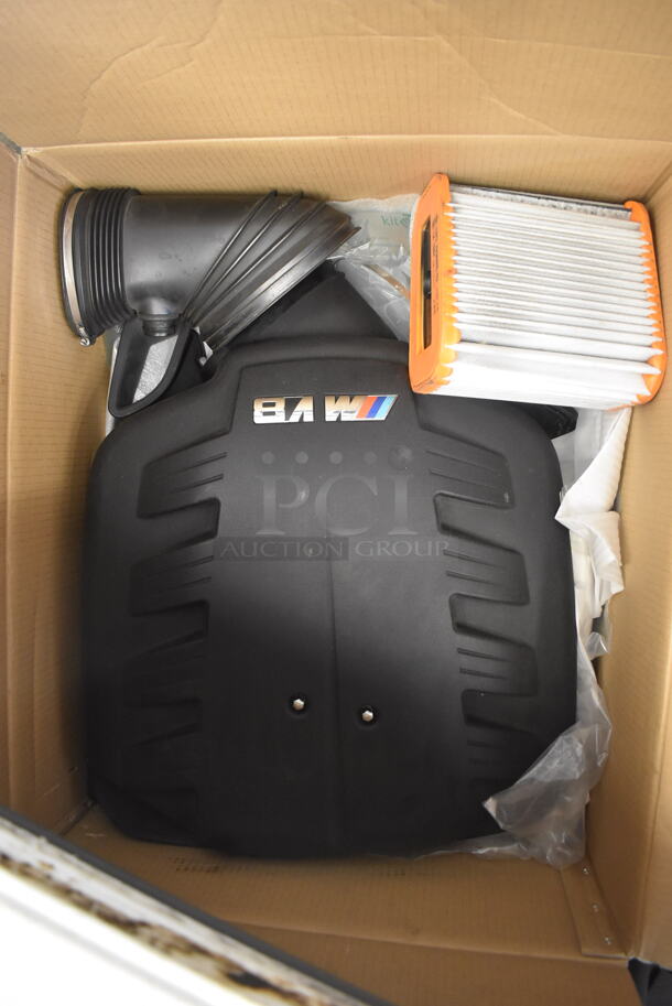BMW M3 V8 Plenum and Air Filter