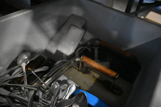 ALL ONE MONEY! Lot of Spatulas, Bacon Presses and Forks in Gray Poly Bus Bin - Image 4 of 5