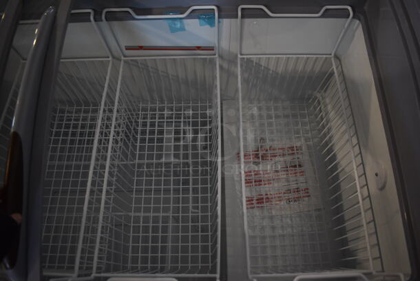 BRAND NEW SCRATCH AND DENT! KoolMore MCF-16C Metal Commercial Floor Style Freezer Merchandiser w/ Sliding Lids on Commercial Casters. 115 Volts, 1 Phase. 60x27x34. Tested and Working! - Image 4 of 6