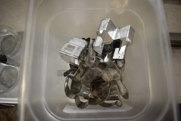ALL ONE MONEY! Lot of Various Metal Cookie Cutters in Clear Bin!