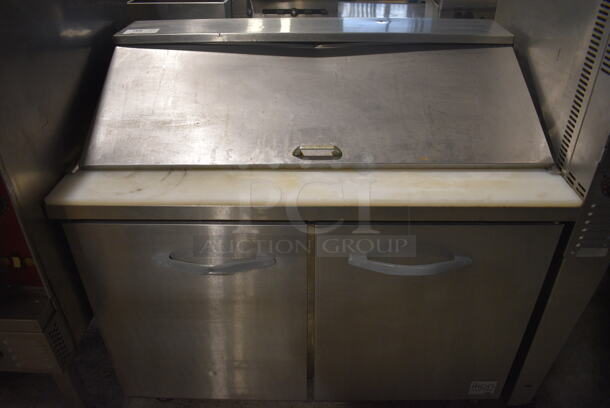 Ikon Model KSP48 Stainless Steel Commercial Sandwich Salad Prep Table Bain Marie Mega Top on Commercial Casters. 115 Volts, 1 Phase. 48x30x48. Tested and Working!
