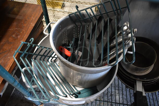 ALL ONE MONEY! Lot of Various Items Including Metal Stock Pot and Metal Skillets. - Image 4 of 4