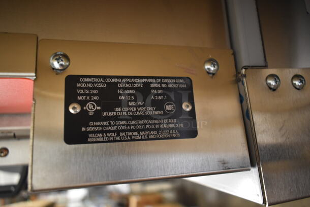 2 BRAND NEW SCRATCH AND DENT! Vulcan VC5ED ENERGY STAR Stainless Steel Commercial Electric Powered Full Size Convection Oven w/ View Through Doors, Metal Oven Racks and Thermostatic Controls. 240 Volts, 3/1 Phase. 2 Times Your Bid! Tested and Working! - Image 5 of 9