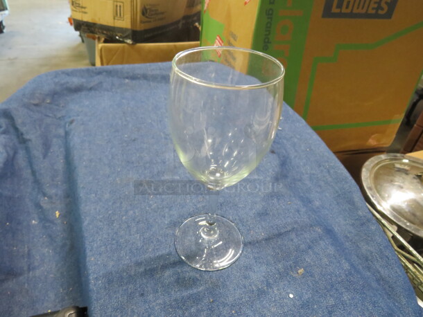 NEW Libbey 11.5oz Wine Glass. 12XBID