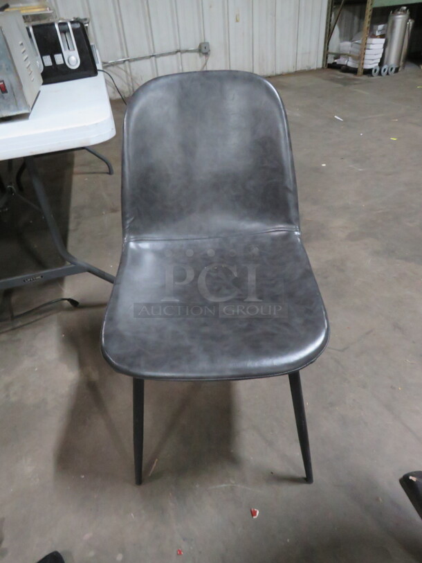 Molded Chair With Metal Legs. 5XBID