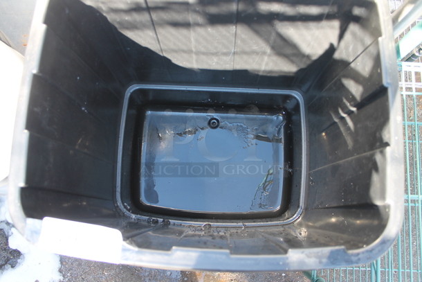 Black Poly Portable Ice Bin on Commercial Casters. - Image 2 of 3