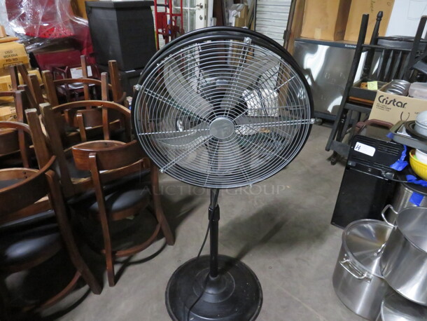 One STand Fan. - Image 1 of 2