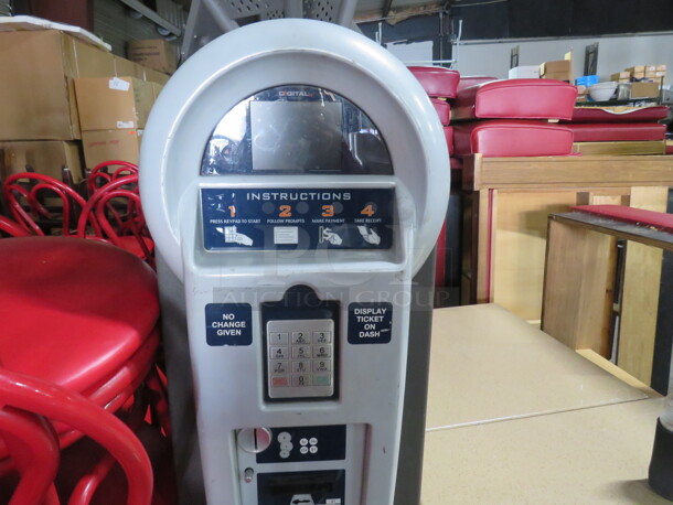 One SV Solar Powered Parking Meter. This Meter Will Accept Nickels, Dimes, Quarters And Dollars.  - Image 2 of 5