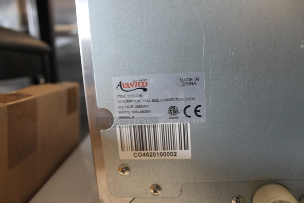 BRAND NEW SCRATCH AND DENT! Avantco 177CO46M Stainless Steel Commercial Countertop Full Size Convection Oven w/ View Through Door, Metal Oven Racks, Thermostatic Controls and Steam Injection. 4.4 cu ft. 208/240 Volts, 1 Phase. - Image 6 of 6