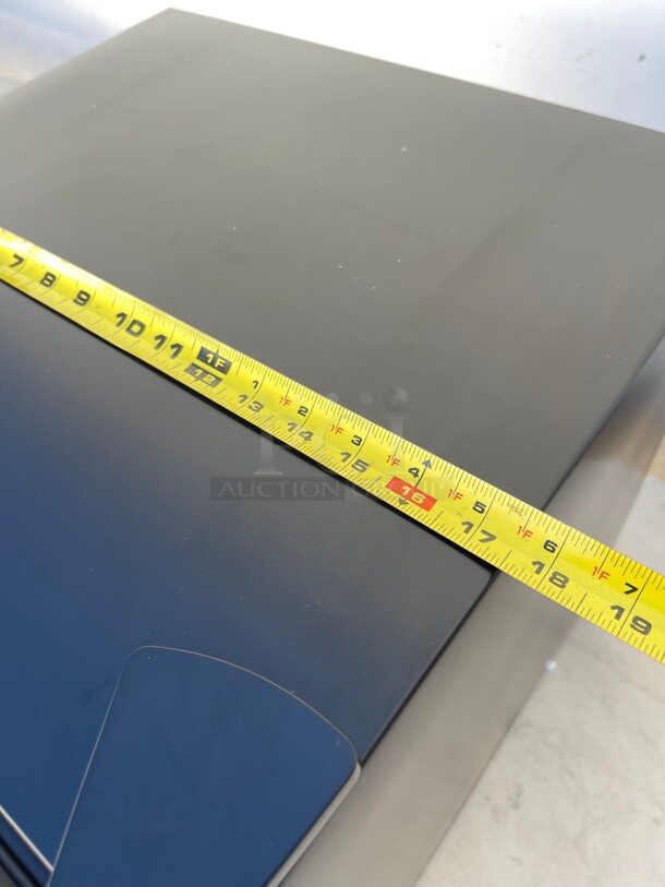 Brand New! Upright Commercial Counter Top  Freezer 115 Volt NSF Tested and Working! - Image 9 of 11