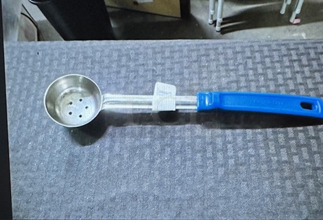 NEW Vollrath Stainless Steel 2oz Perforated Spoodle. 5XBID