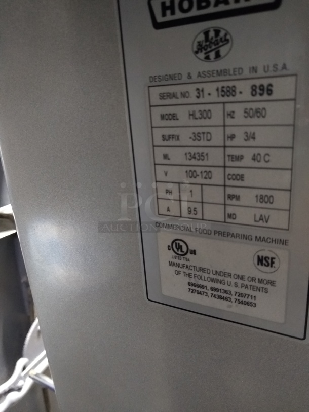 Hobart Legacy+ HL300 30 Qt. Planetary Floor Mixer with Guard & Standard Accessories - 120V, 3/4 hp

 - Image 4 of 7