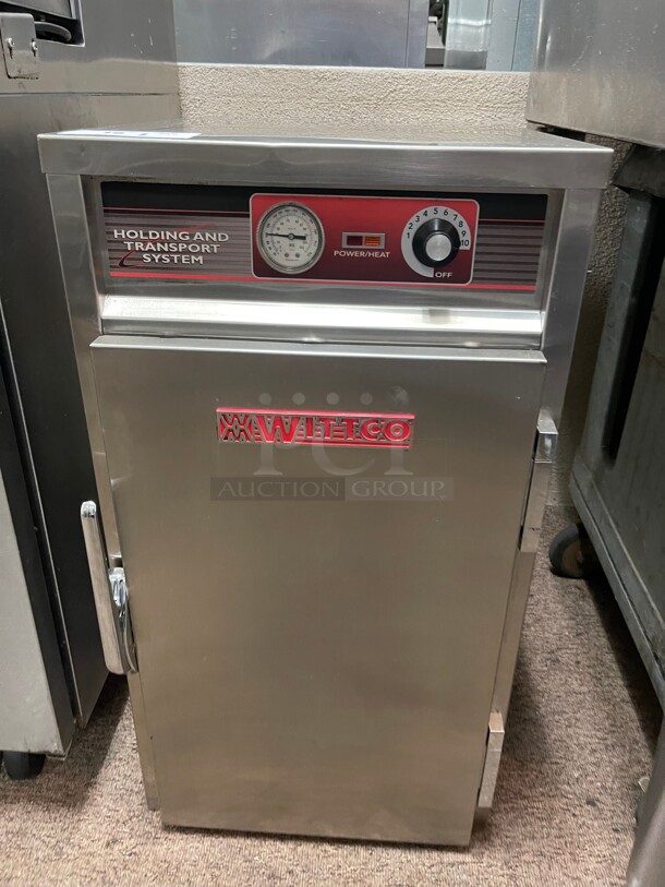 Working! Winco  Power Heat Half Height Mobile Insulated Commercial Heater Proofer Cabinet 120 Volt NSF Tested and Working! - Image 2 of 8