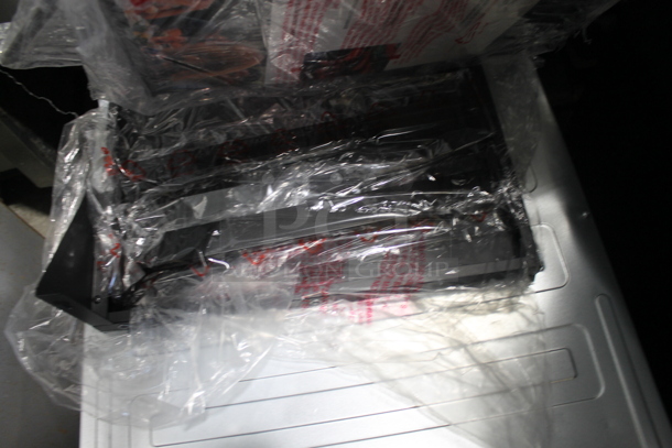 BRAND NEW SCRATCH AND DENT! KoolMore Stainless Steel Commercial Microwave Oven Drawer. 115 Volts, 1 Phase. - Image 3 of 9