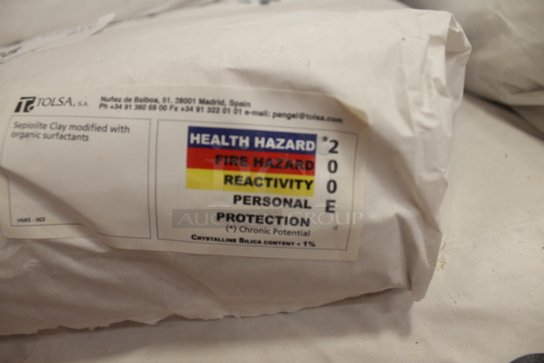 ALL ONE MONEY! TWO PALLET LOT of Various Items Including Pangel B20 . BUYER MUST REMOVE. - Image 5 of 6