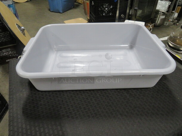 One NEW Bus Tub - Image 1 of 1
