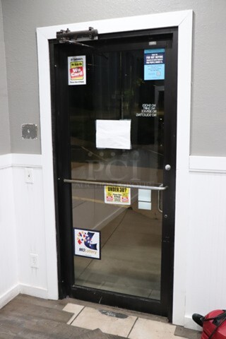Glass Exterior Door 35.5"x 83.5"
BUYER REMOVAL ***SECOND PHASE REMOVAL*** 