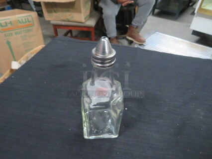 NEW Clear Glass Vinegar Bottle. 6XBID
