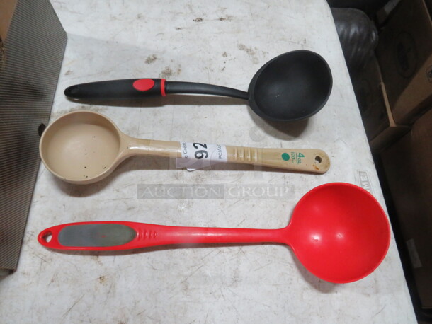 Assorted Spoon. 3XBID - Image 1 of 1