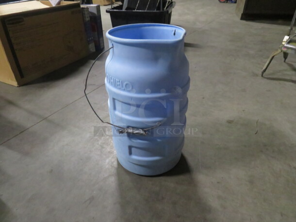 One Traex Ice Buucket. - Image 1 of 1