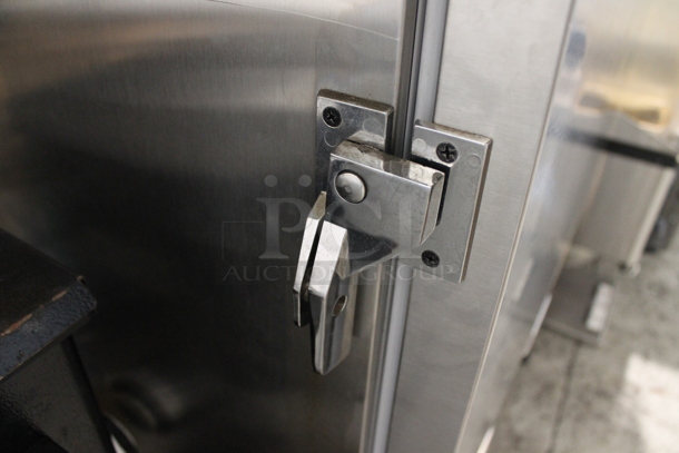 BRAND NEW SCRATCH AND DENT! Silver King SKMAJ2/C4 Stainless Steel Commercial Countertop Milk Dispenser. 115 Volts, 1 Phase. Tested and Working! - Image 5 of 5