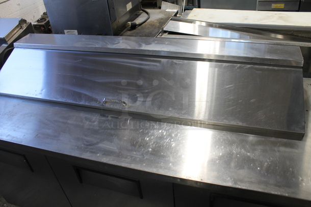 True TSSU-72-18 Stainless Steel Commercial Sandwich Salad Prep Table Bain Marie Mega Top on Commercial Casters. 115 Volts, 1 Phase. Tested and Powers On But Does Not Get Cold - Image 2 of 7