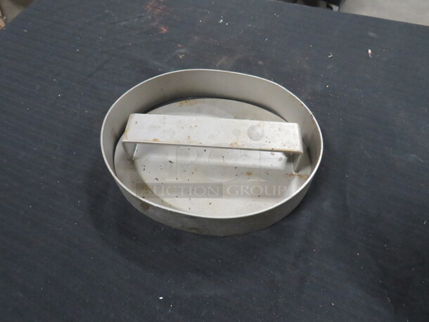 One Hamburger Press. - Image 1 of 2