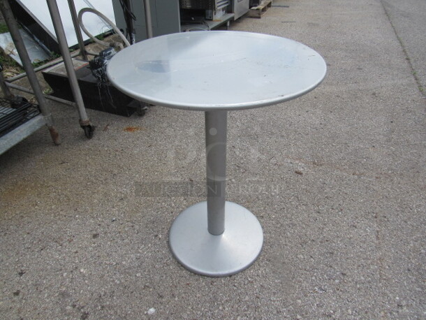 One Round Metal Indoor/Outdoor Table. 24X24X30