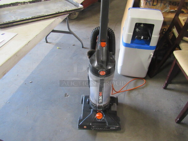 One Hoover Task Vacuum Cleaner.