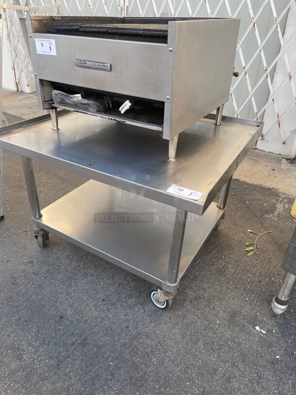 Clean! Commercial Heavy Duty Stainless Steel Equipment Stand On Casters - Image 5 of 9
