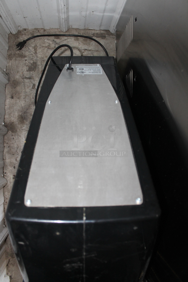 AFP Sierra Black Poly Countertop Cheese Dispenser. 120 Volts, 1 Phase. Tested and Working! - Image 6 of 8