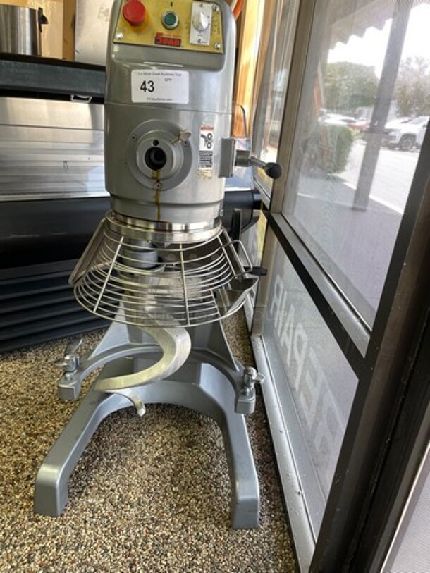 Spar 30QT Mixer 30 qt. Commercial Planetary Floor Baking Mixer with Guard and Timer NSF 220 volt No Bowl no attachments Tested and Working! - Image 5 of 7