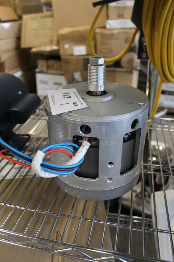 BRAND NEW SCRATCH AND DENT! Avantco 177PP22MOTOR Motor for PPC22 - Image 2 of 4