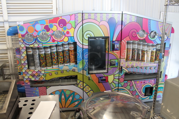 Sweet Amanda Metal Commercial Floor Style Fully Automated Candy Dispensing Machine w/ Capsule Dispensing System on Commercial Casters. - Image 2 of 12