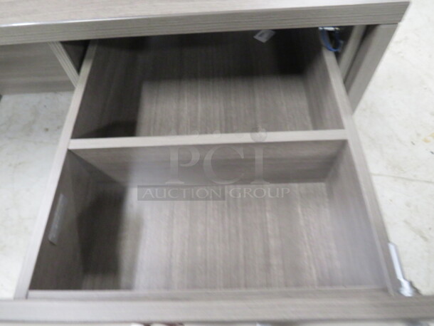 One Gray Desk With 3 Drawers With Key. 47X30X29.5 - Image 3 of 3